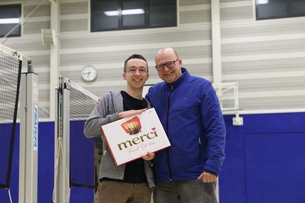 Verabschiedung – Abteilungsleiter Marco Thiemann mit Maik Hönsch